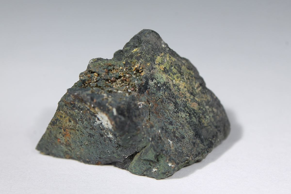 Whitmoreite & Ferroberaunite