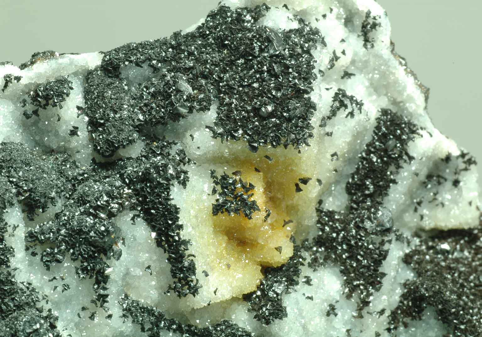 Quartz Psm Fluorite
