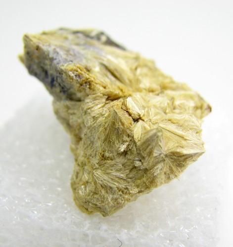 Carpholite & Fluorite
