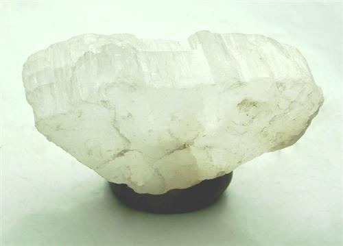 Beryllonite