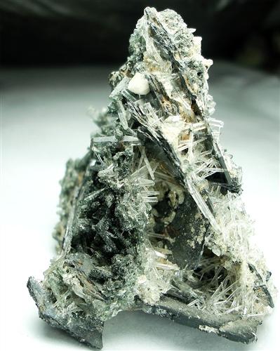 Hematite & Quartz With Chlorite