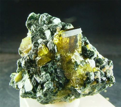 Vesuvianite With Clinochlore
