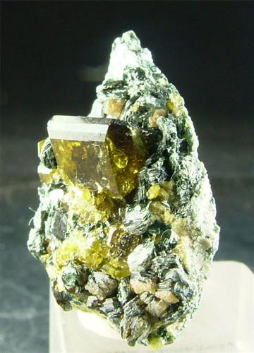 Vesuvianite With Clinochlore