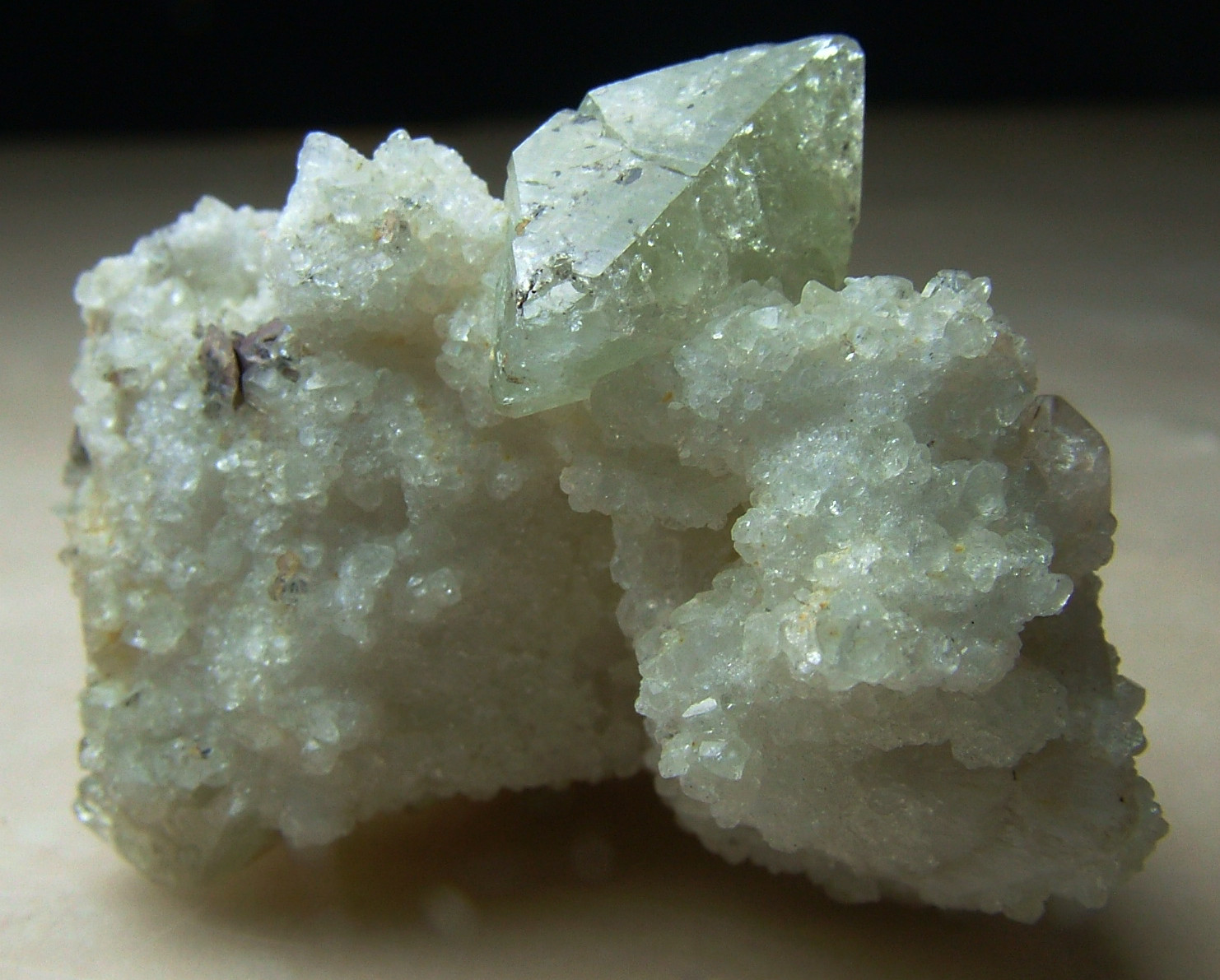 Väyrynenite With Hydroxylherderite & Microcline