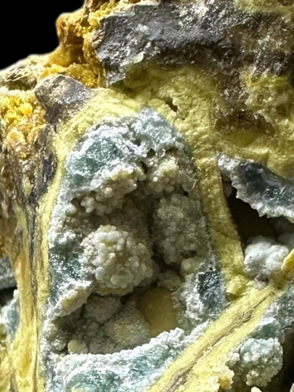 Englishite Crandallite & Variscite