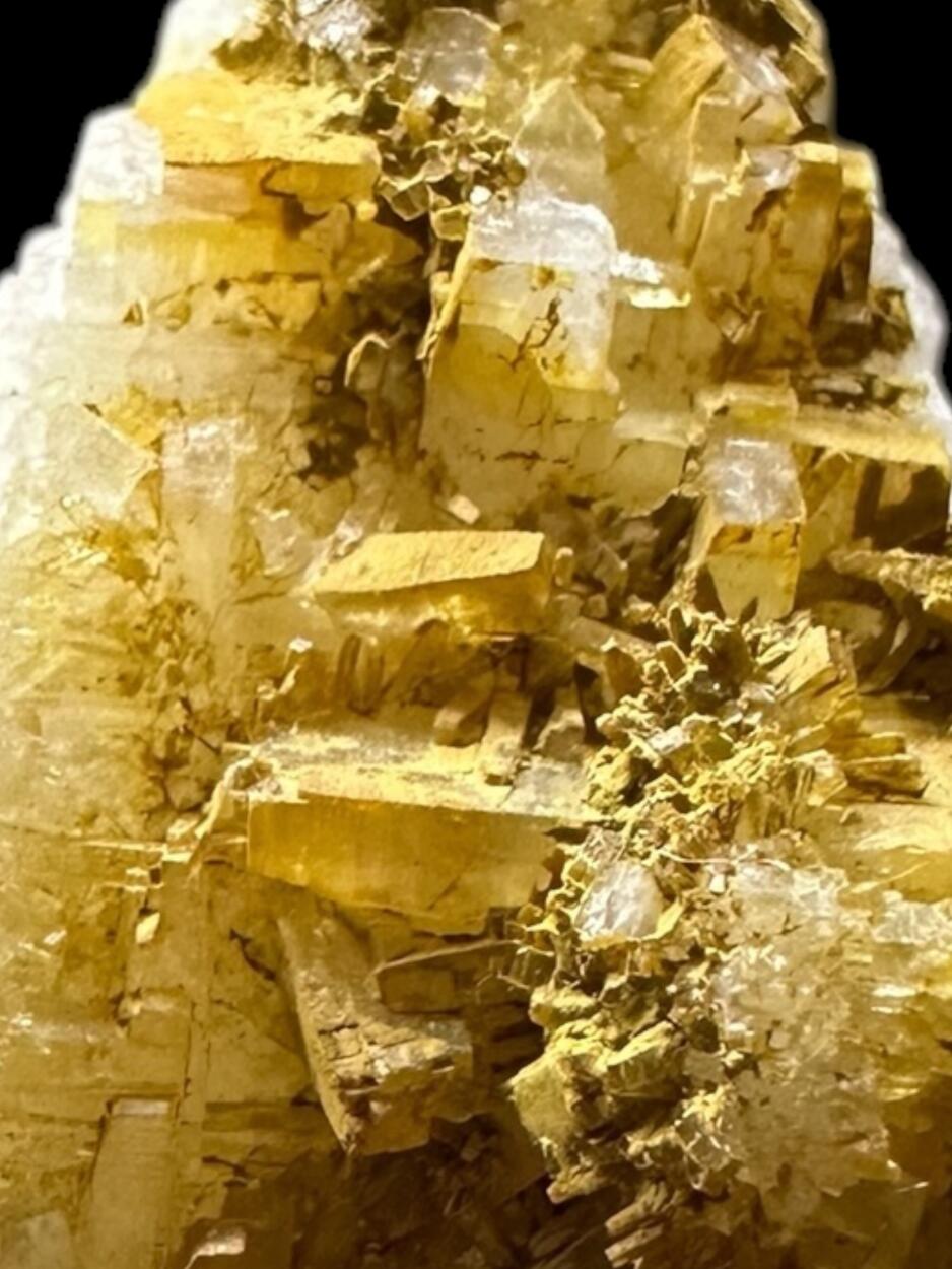 Thomsenolite