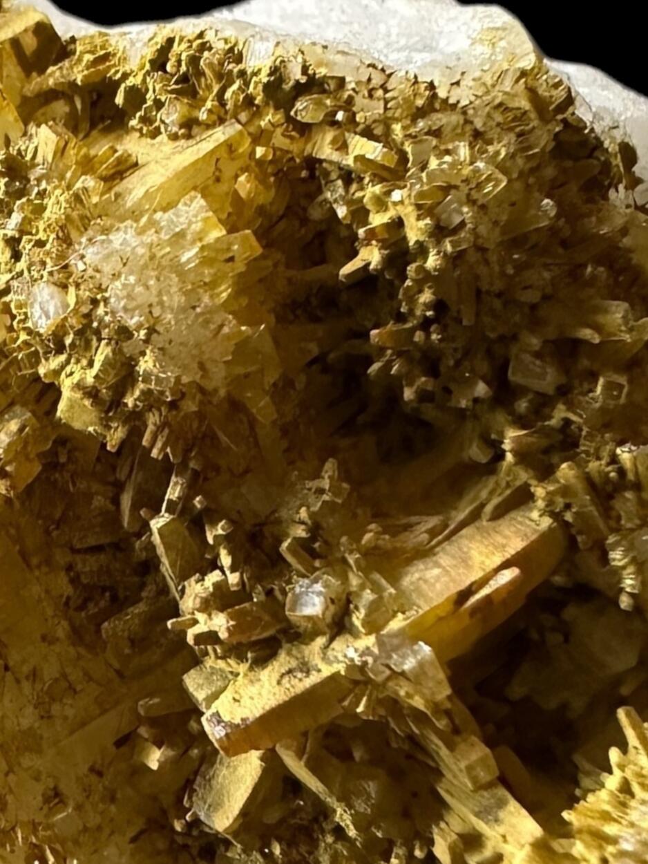 Thomsenolite