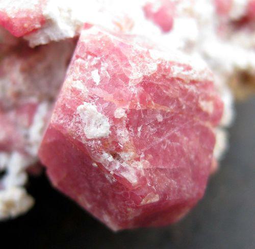 Manganoan Grossular