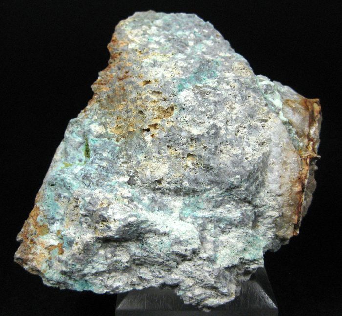 Planerite With Vantasselite