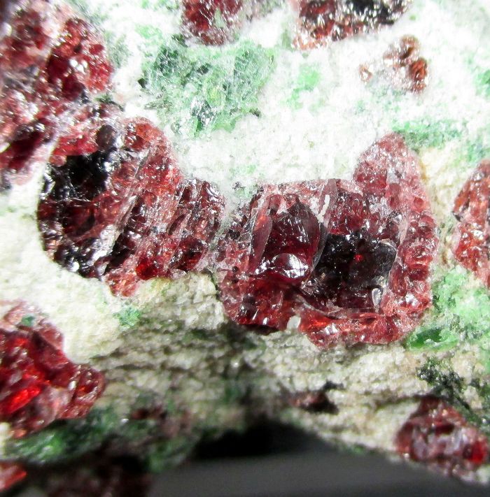 Pyrope & Chromian Diopside