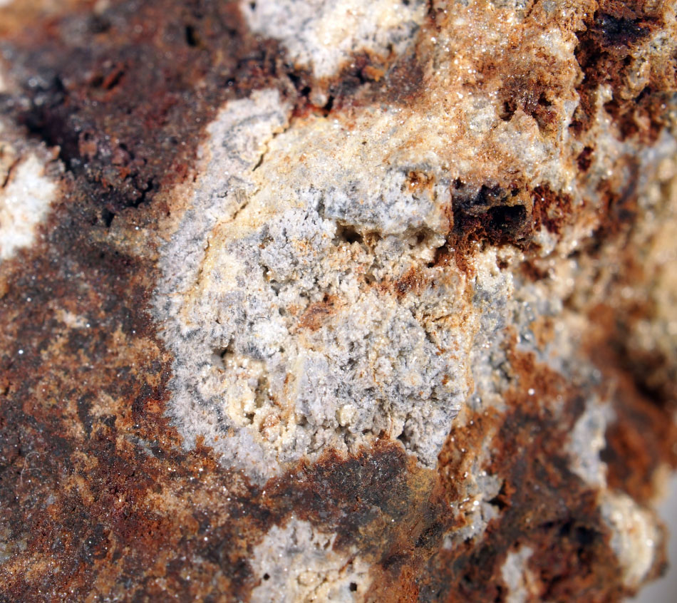 Bismoclite