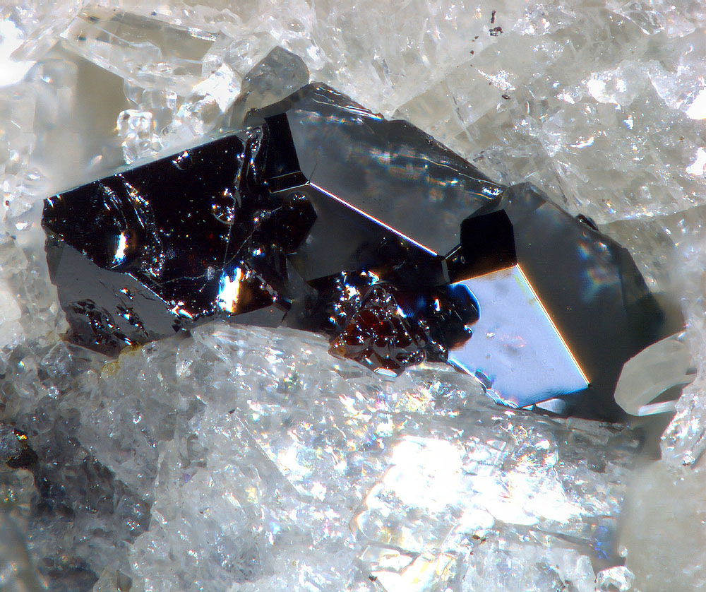 Perrierite-(La)