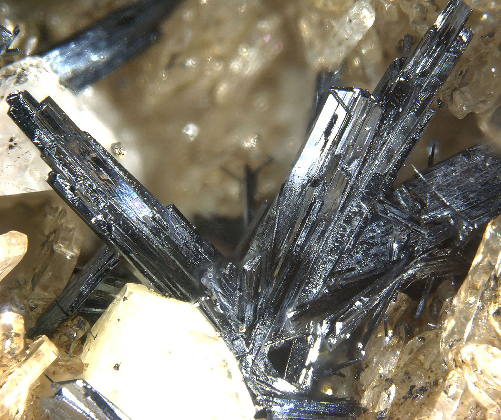 Mendigite