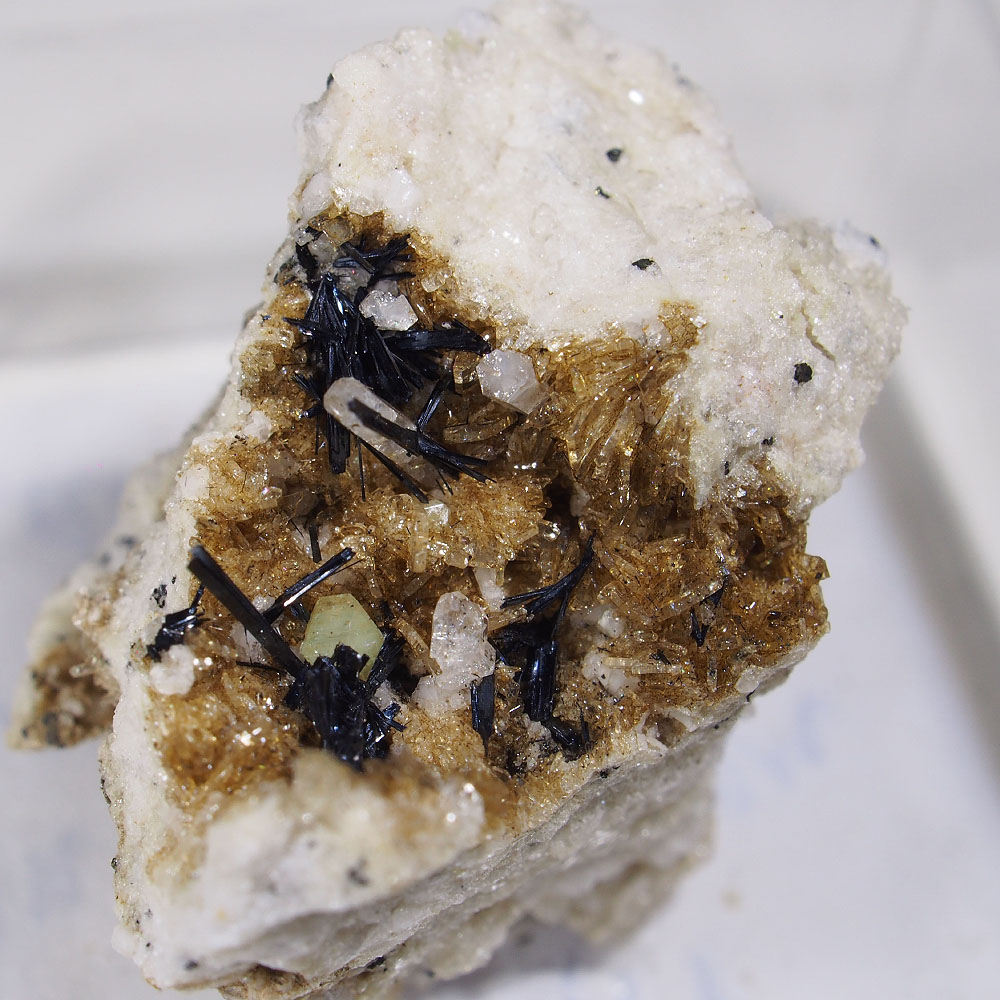 Mendigite