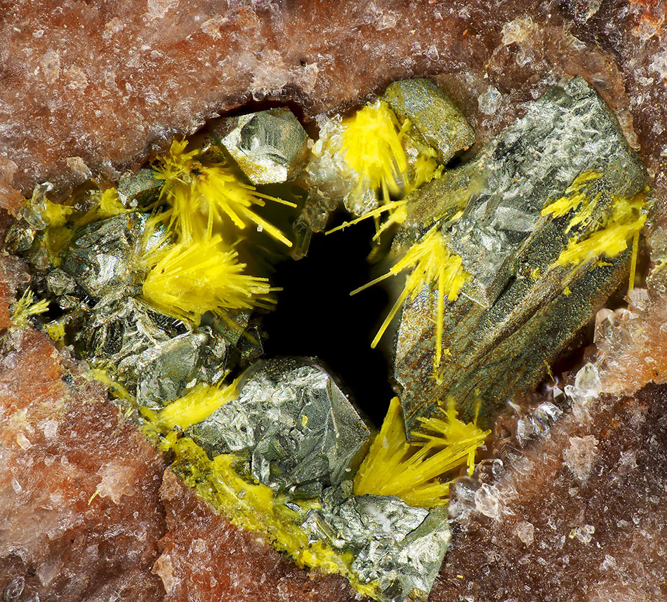 Joliotite