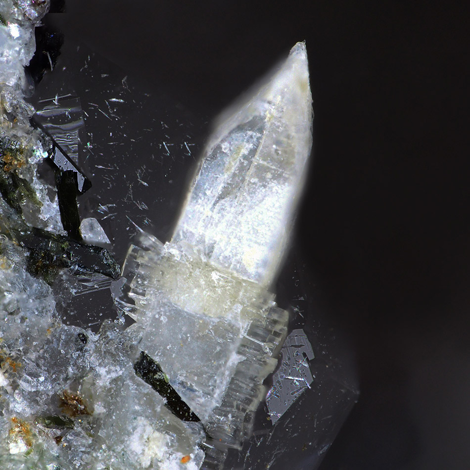 Sazhinite-(Ce)
