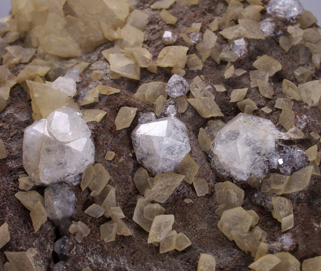 Analcime & Calcite