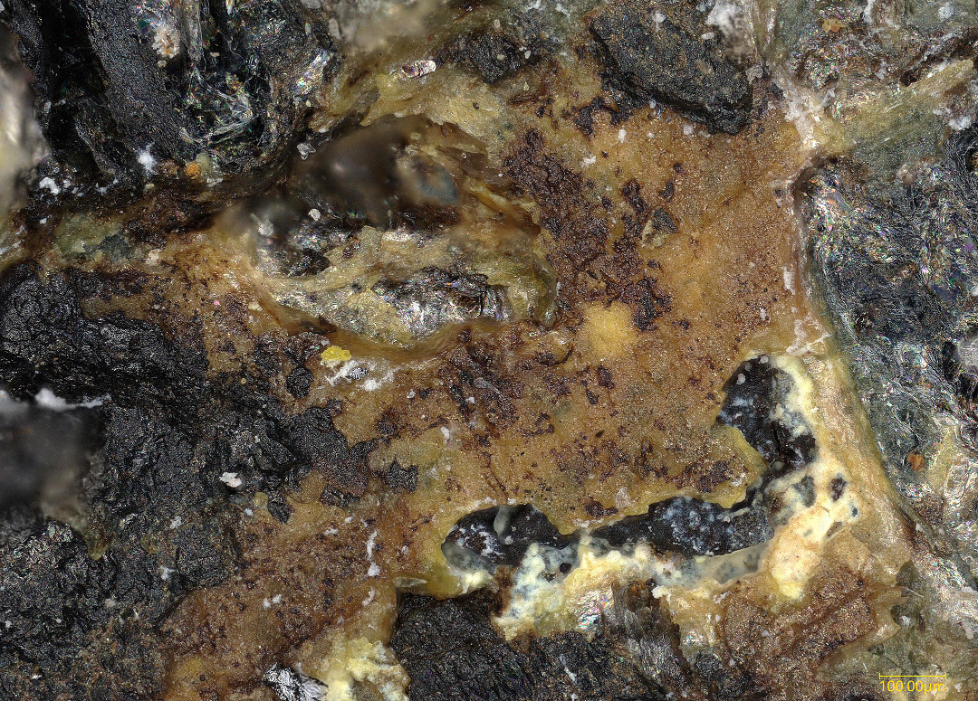 Liandratite