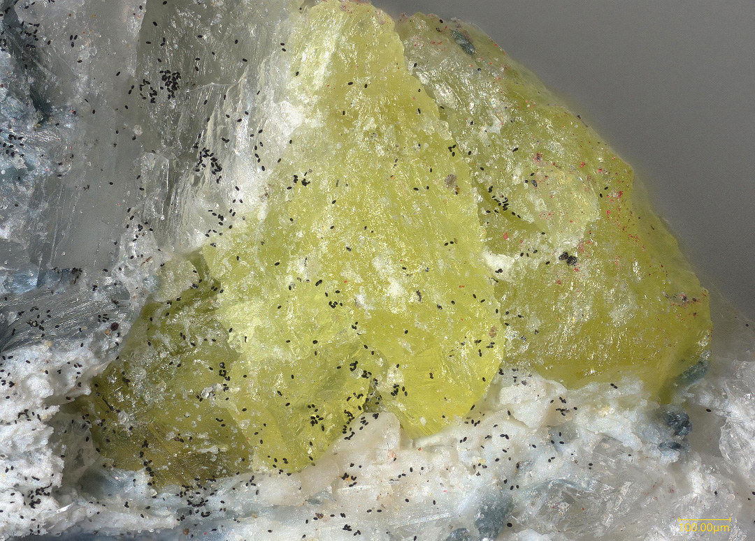 Strontio-orthojoaquinite