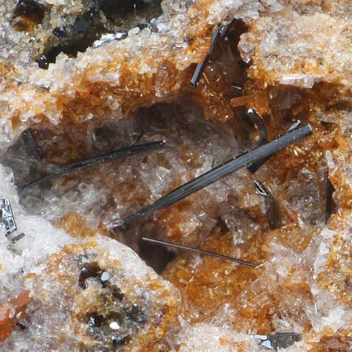 Pseudobrookite & Clinopyroxene Subgroup