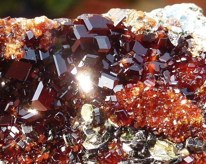 Hessonite & Clinochlore