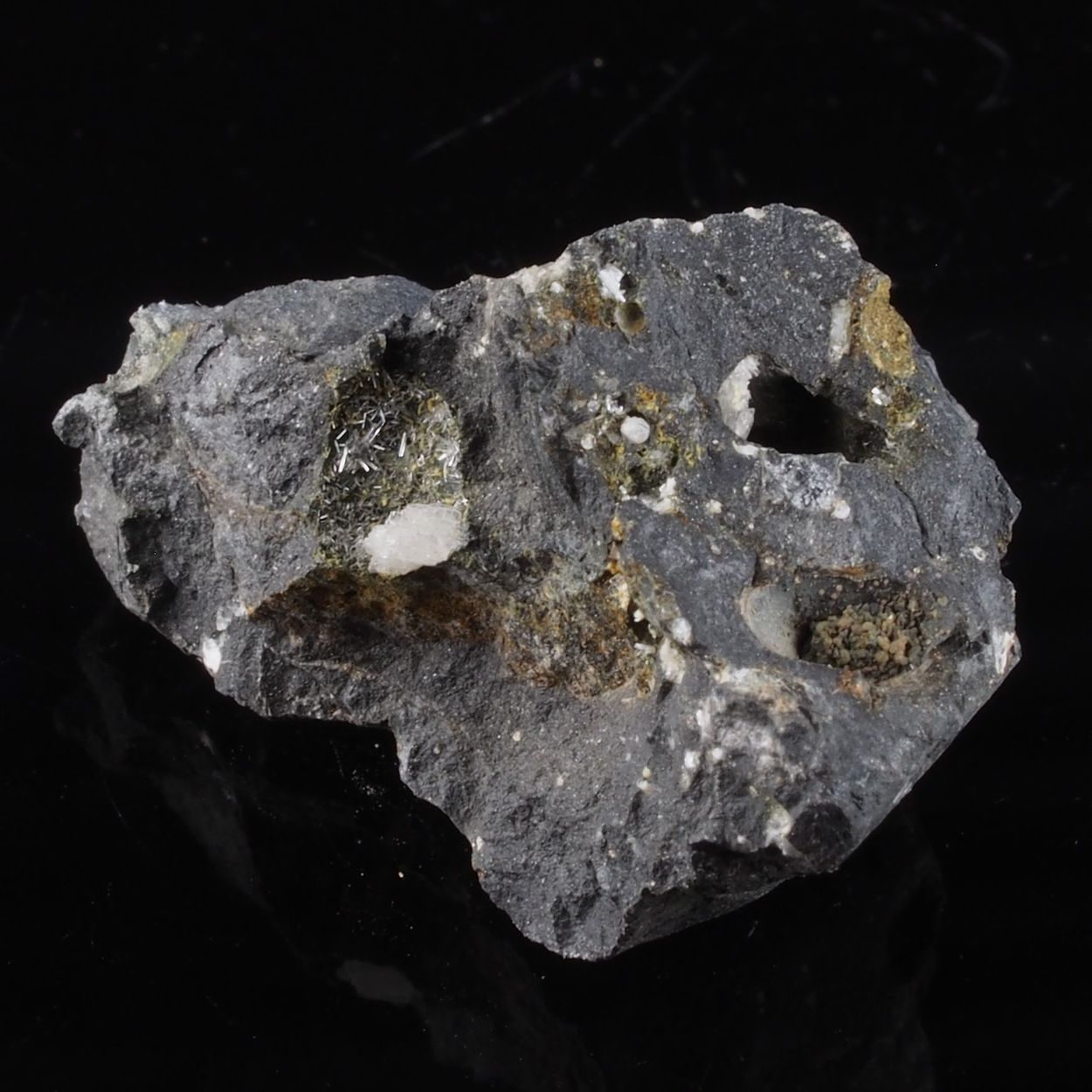 Matlockite