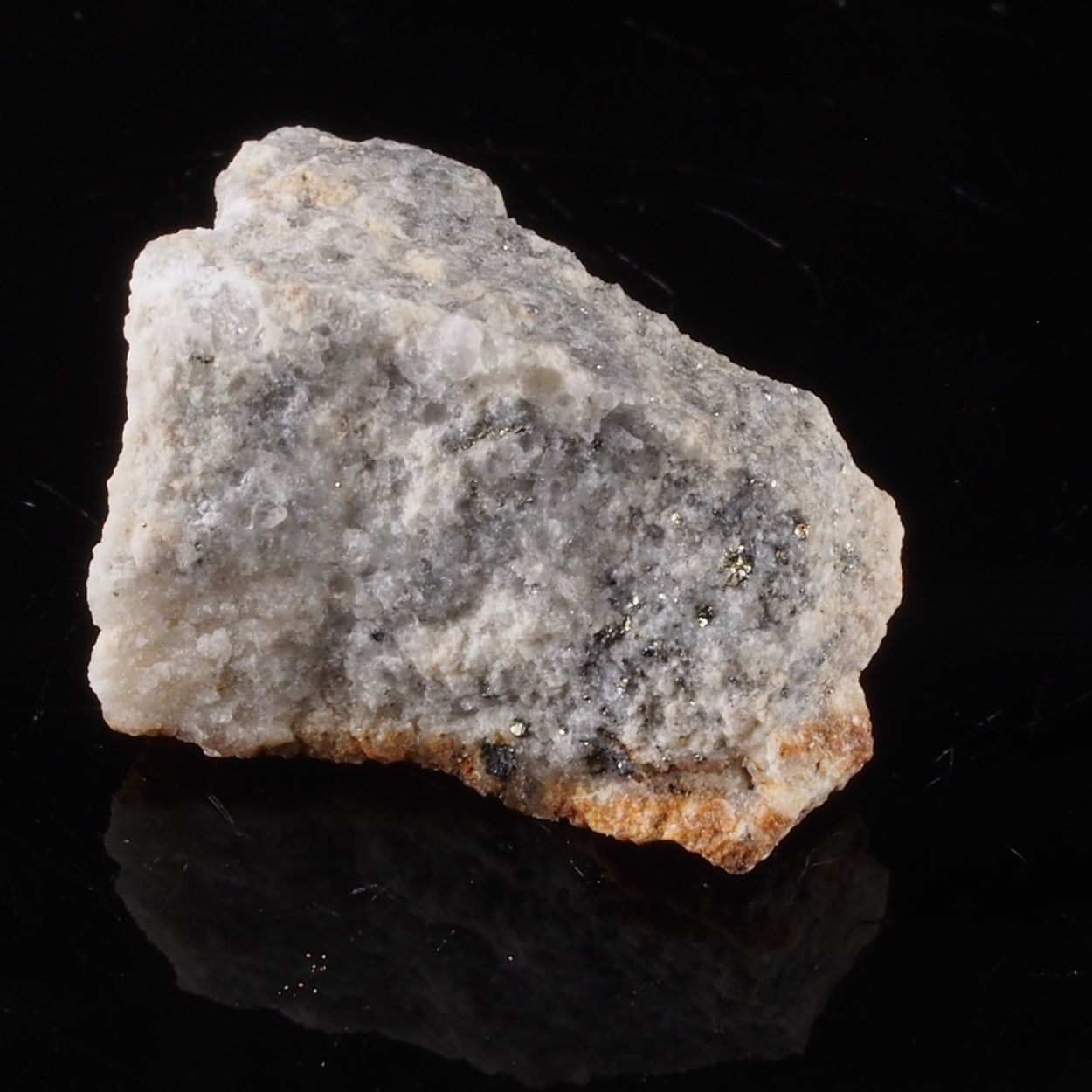 Goldfieldite