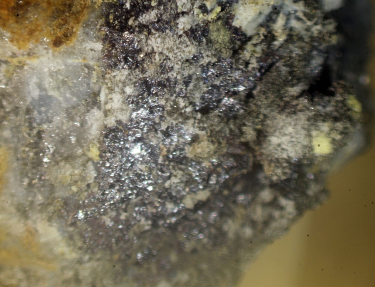 Hypercinnabar