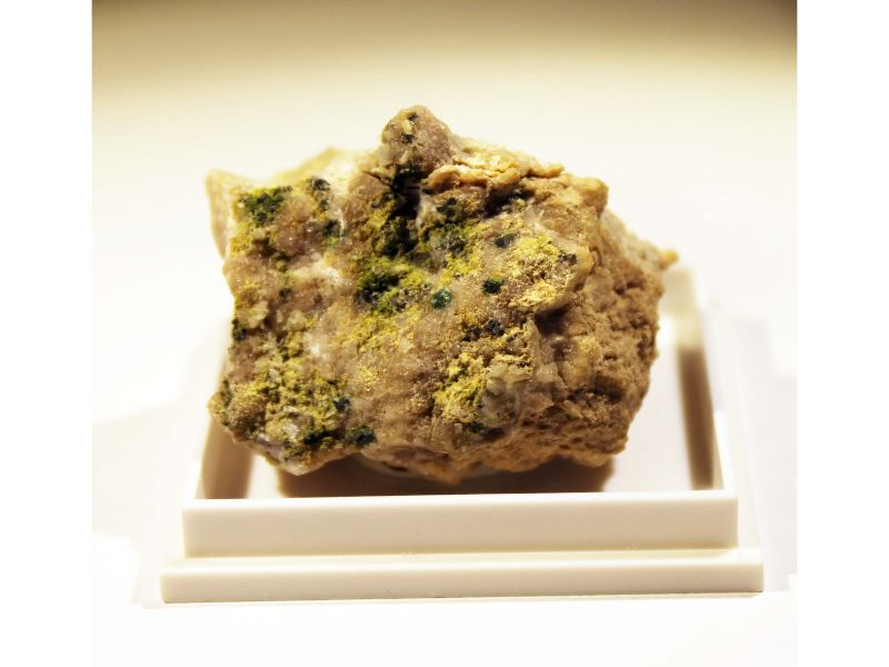 Xocomecatlite & Mcalpineite