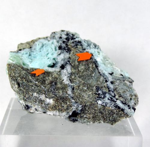 Skorpionite & Tarbuttite