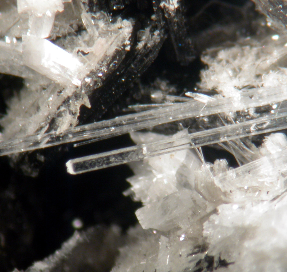 Scolecite Laumontite & Muscovite