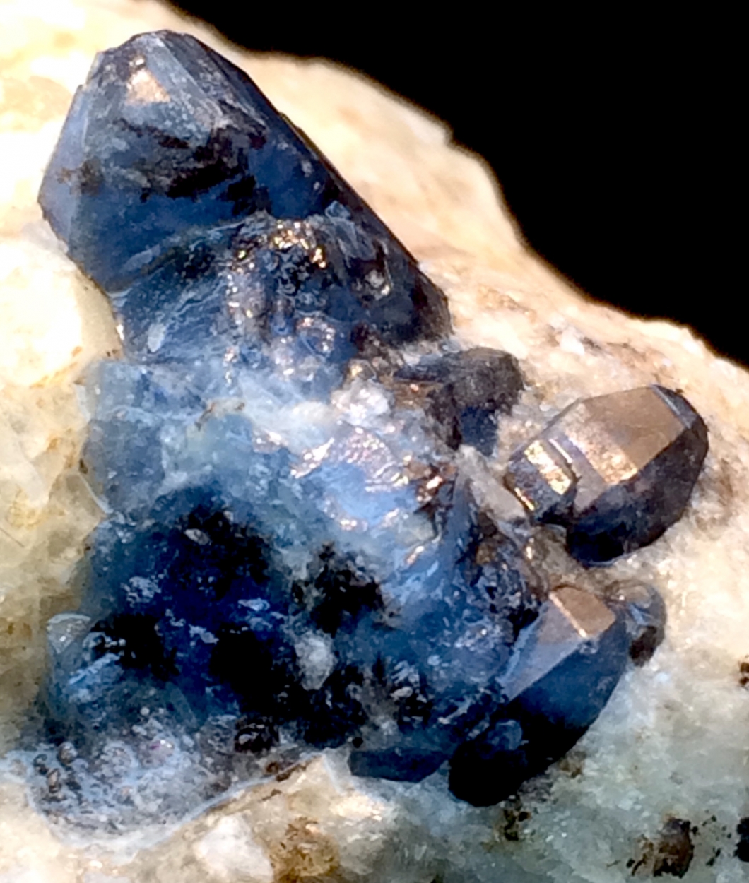 Afghanite
