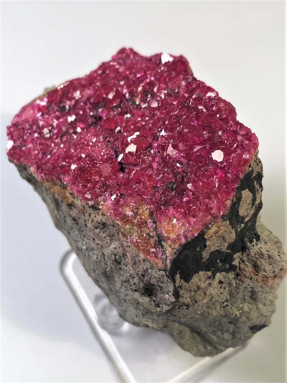 Cobaltoan Calcite With Heterogenite