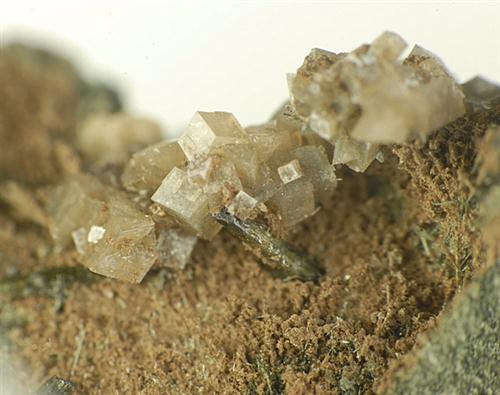Georgechaoite