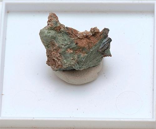 Georgechaoite