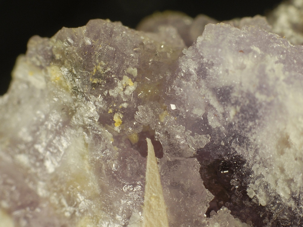 Alcaparrosaite