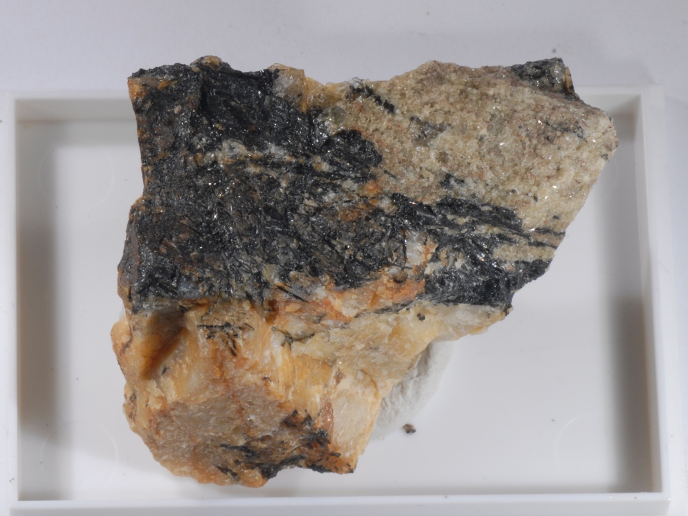Høgtuvaite