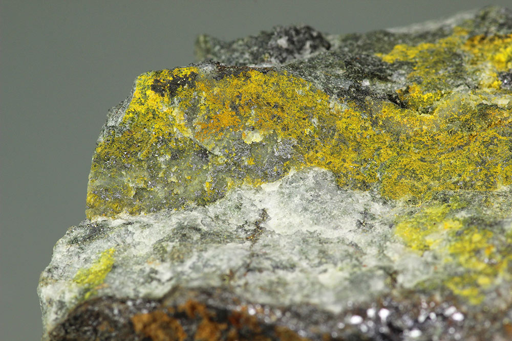 Hawleyite