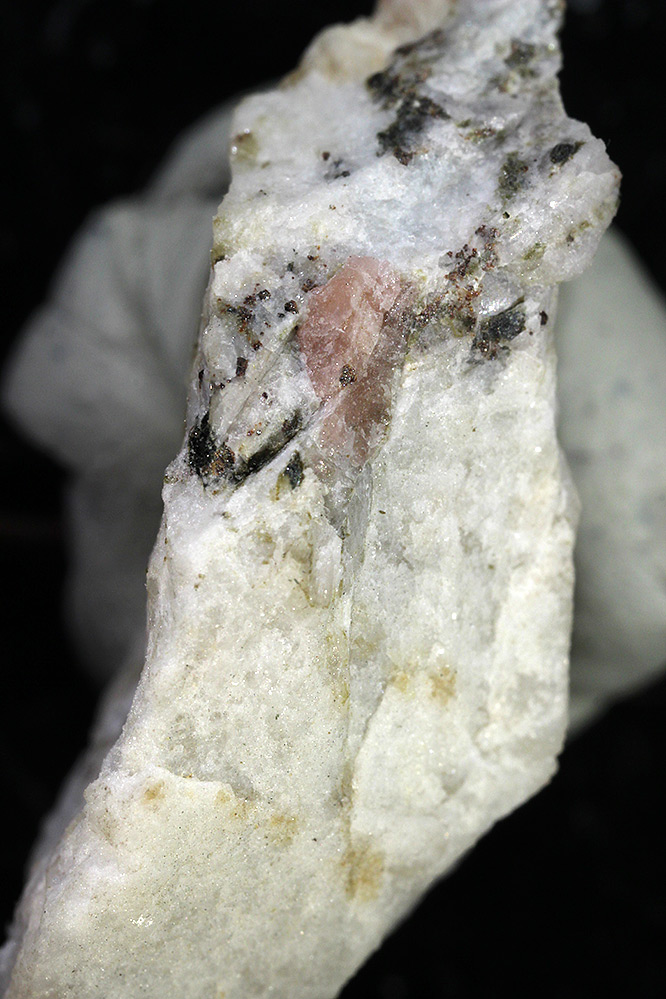 Kapitsaite-(Y)