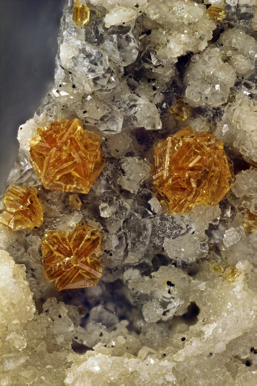 Gmelinite Na