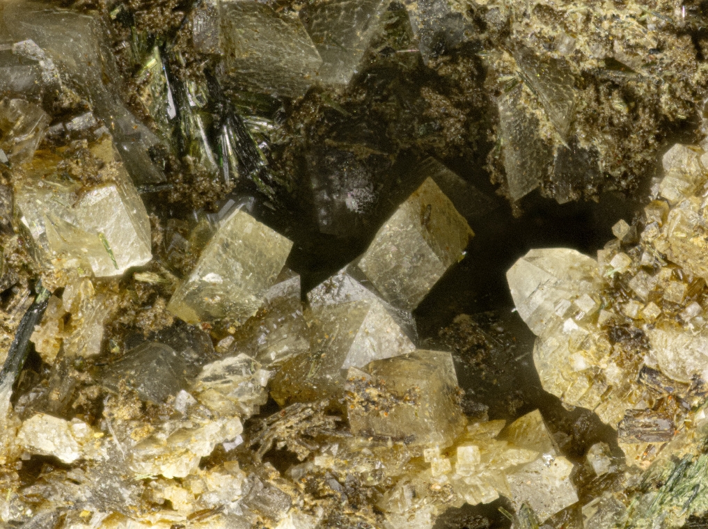 Sazykinaite-(Y) & Lemmleinite-K
