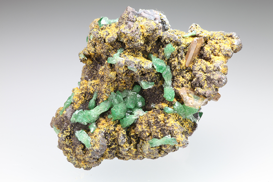 Cuprian Adamite Tsumcorite & Wulfenite