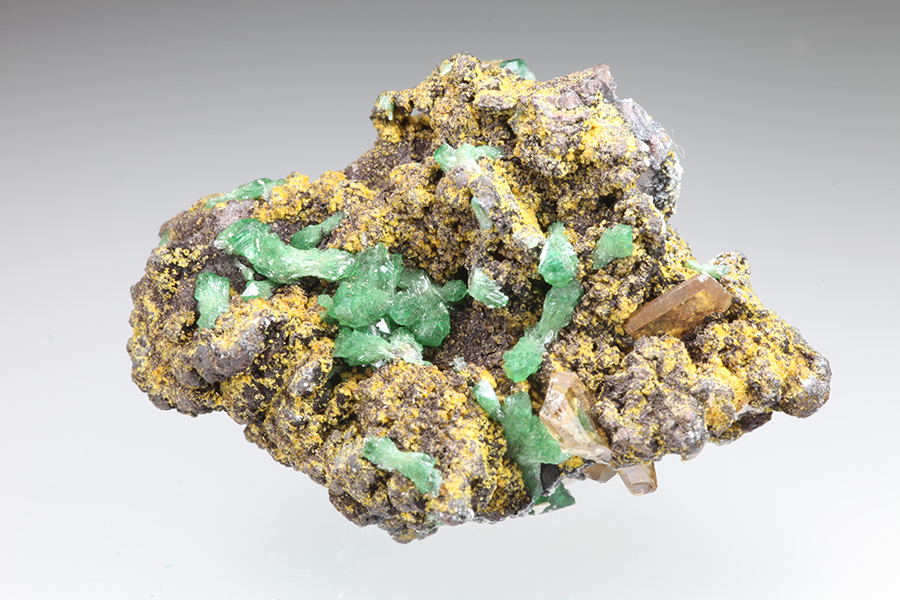 Cuprian Adamite Tsumcorite & Wulfenite