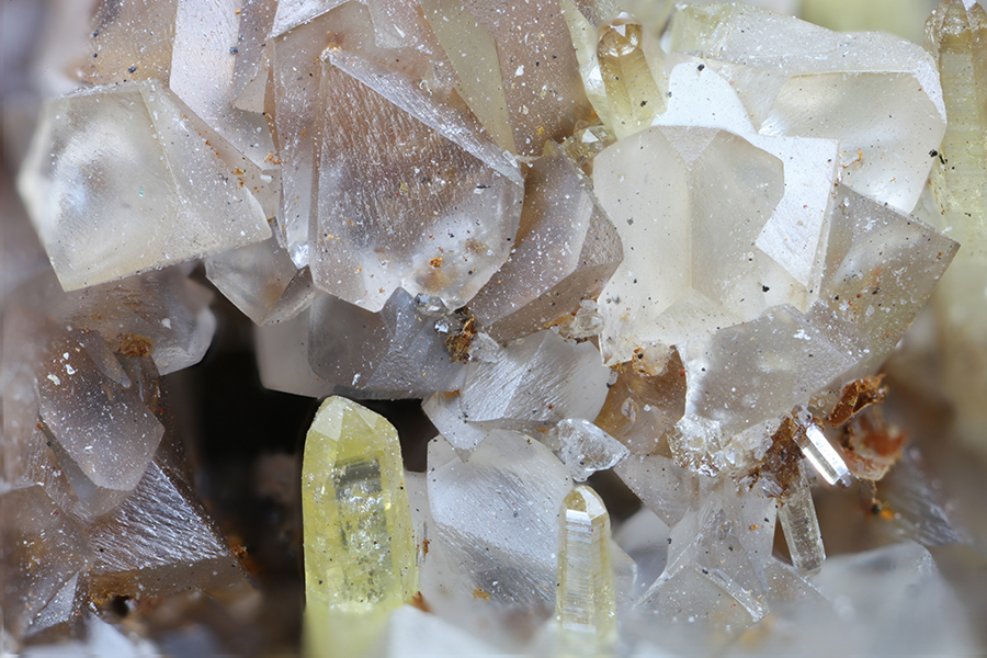 Mimetite Smithsonite & Quartz