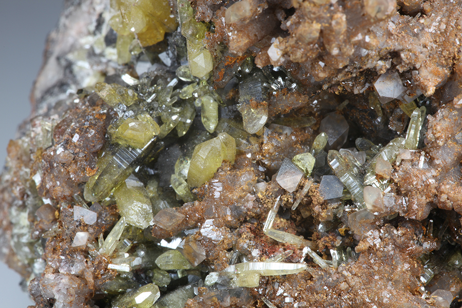 Mimetite Smithsonite & Quartz