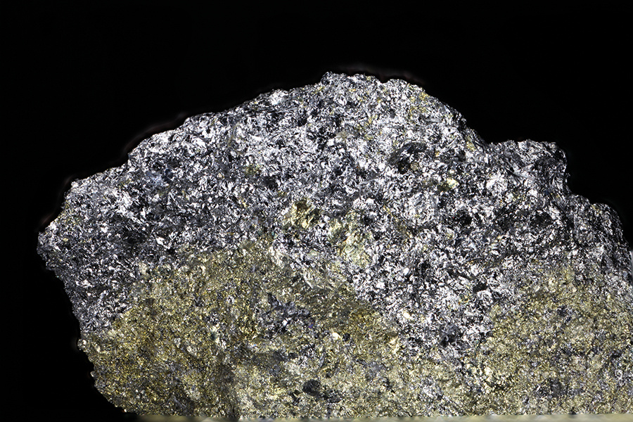 Pavonite