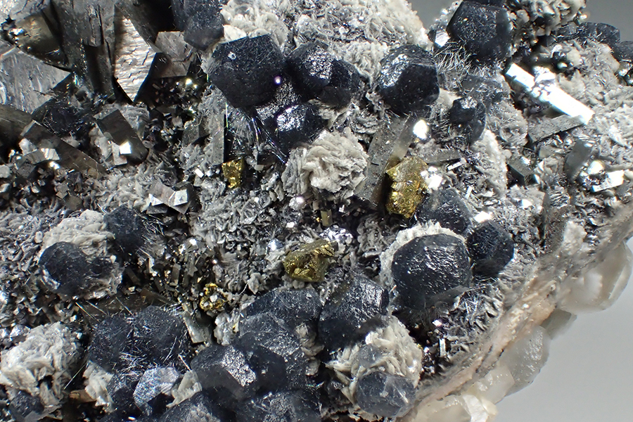 Arsenopyrite & Calcite & Galena