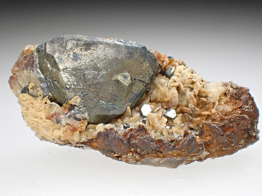 Freibergite & Siderite
