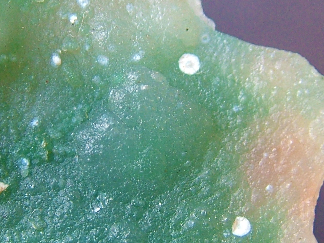 Chalcedony Var Chrome-Chalcedony