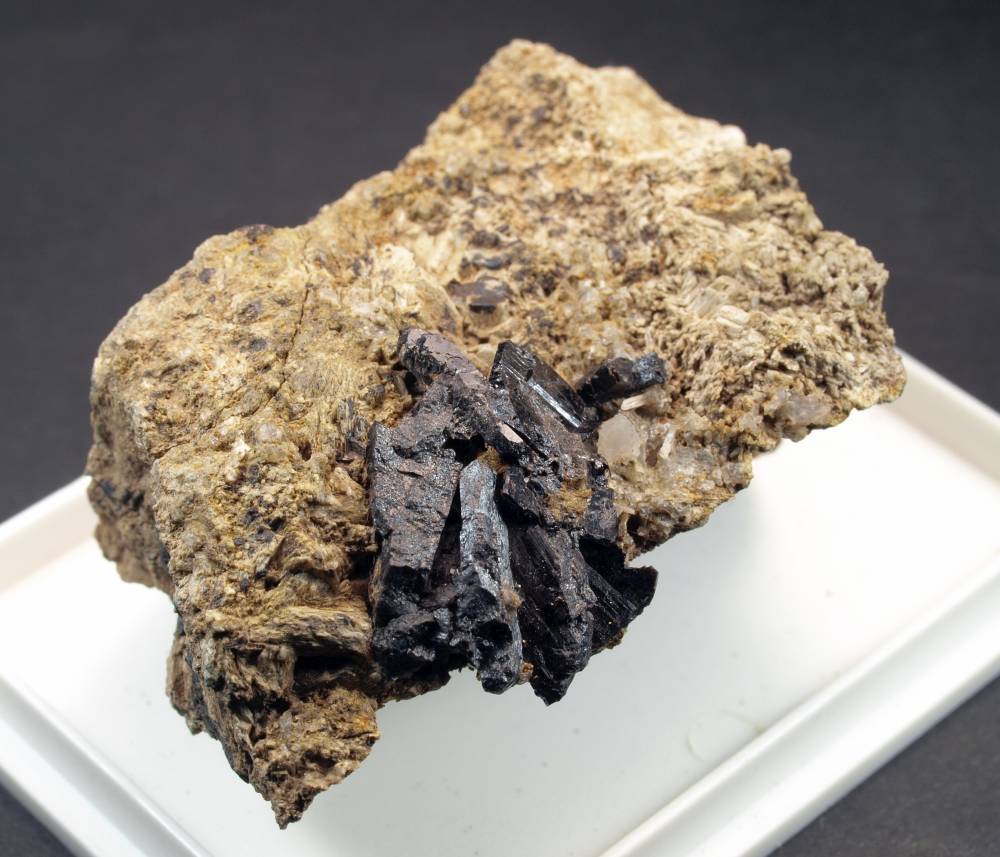 Allanite Group